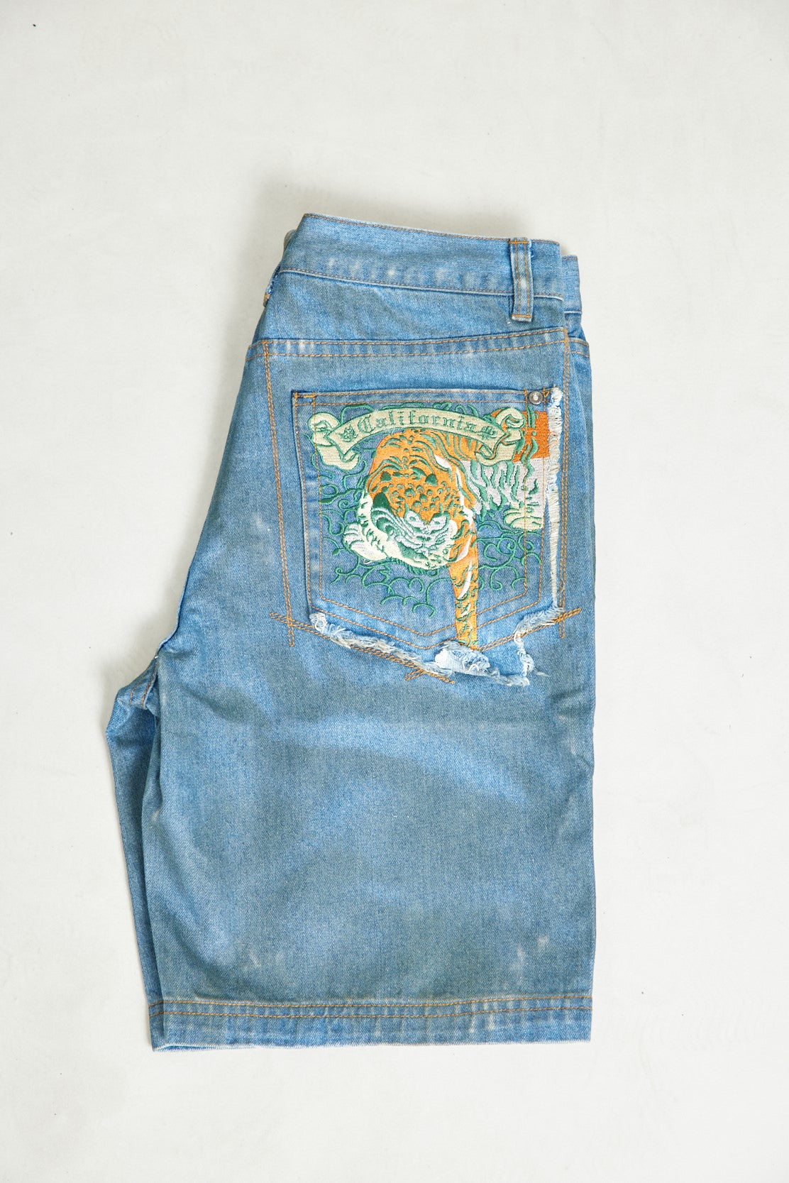 Men's Shorts w/ Dragon Tiger Embroidery